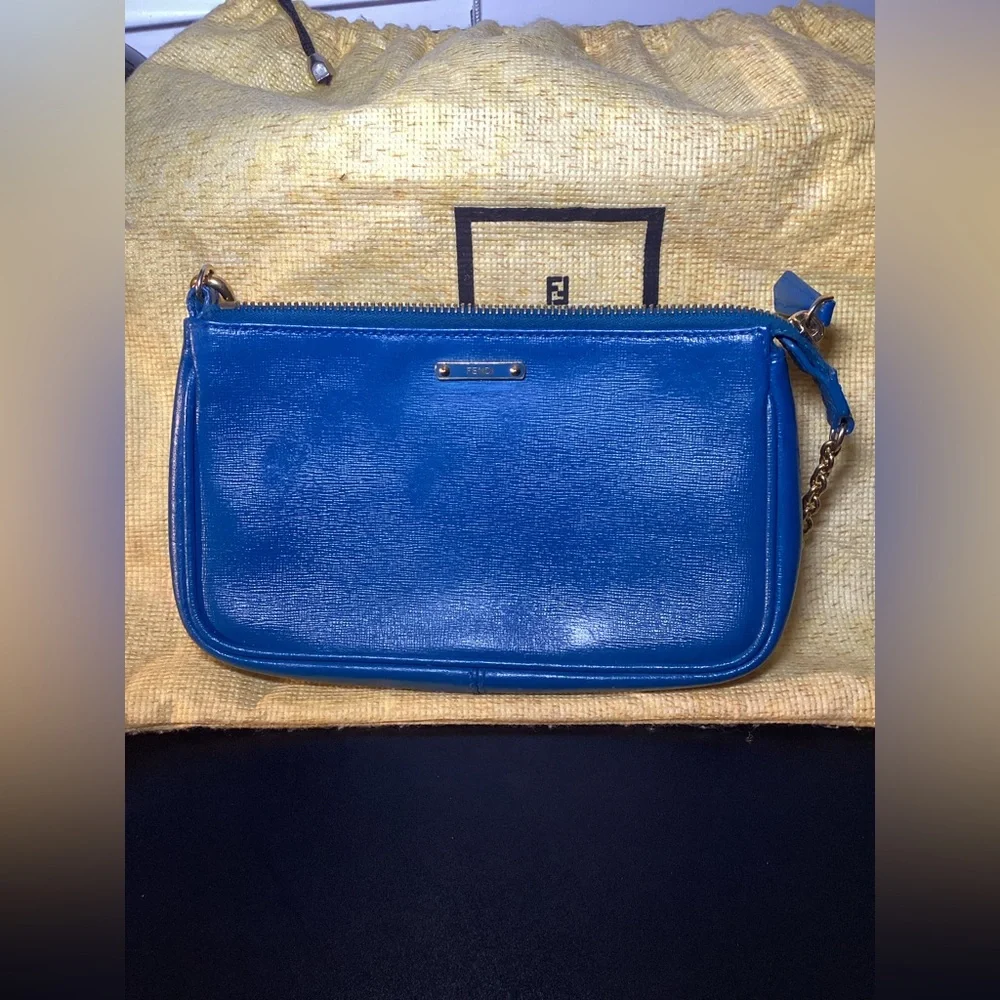 Authentic Blue Fendi Baguette With Original Gold Chain Strap (COA) - Picture 3 of 9